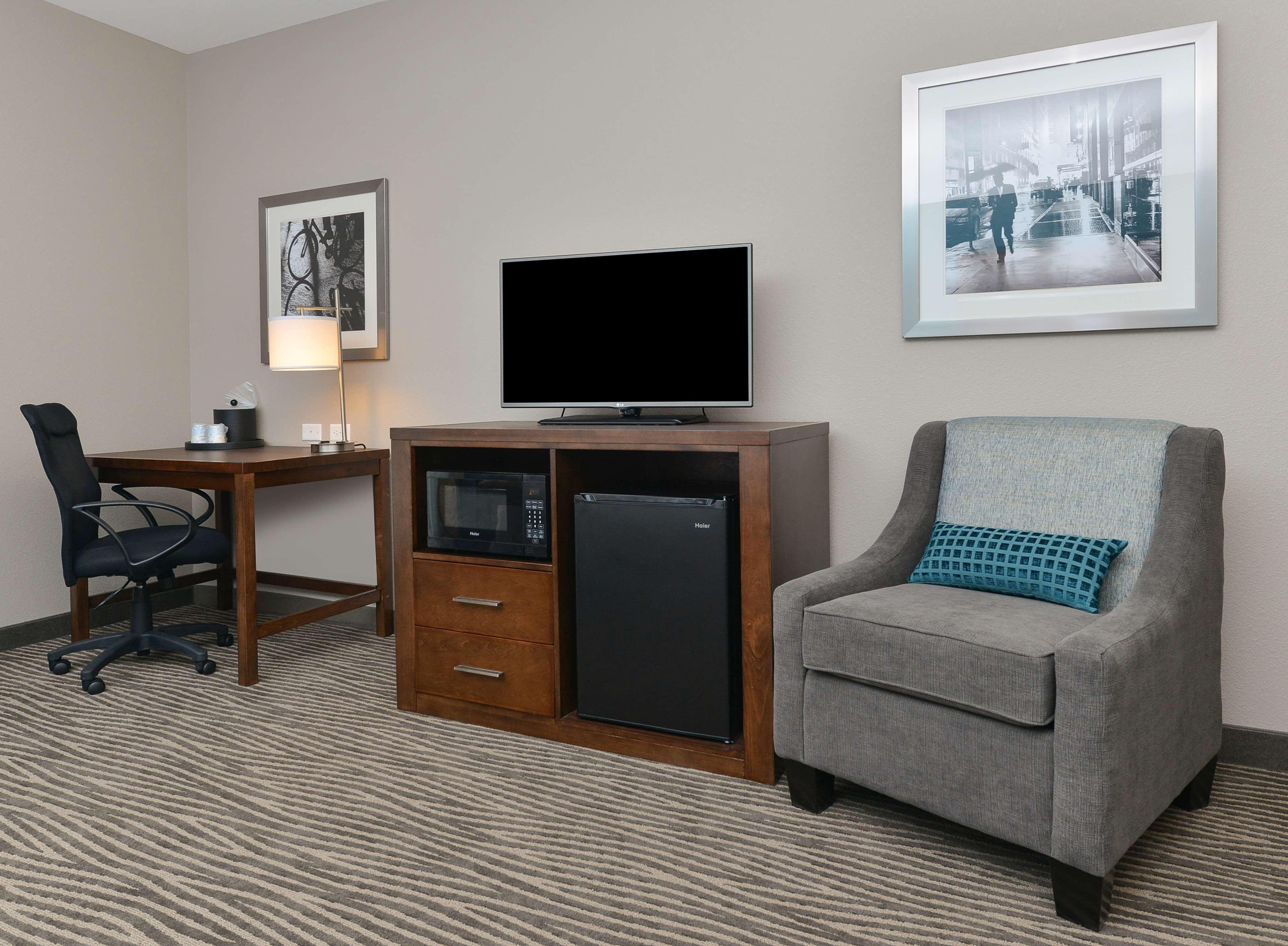 Hampton Inn & Suites Des Moines Downtown Exterior foto