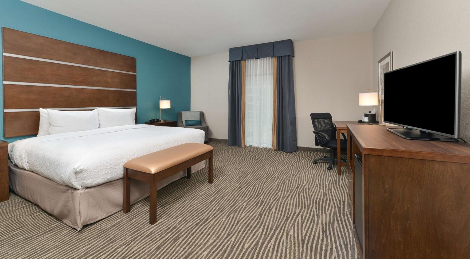 Hampton Inn & Suites Des Moines Downtown Exterior foto
