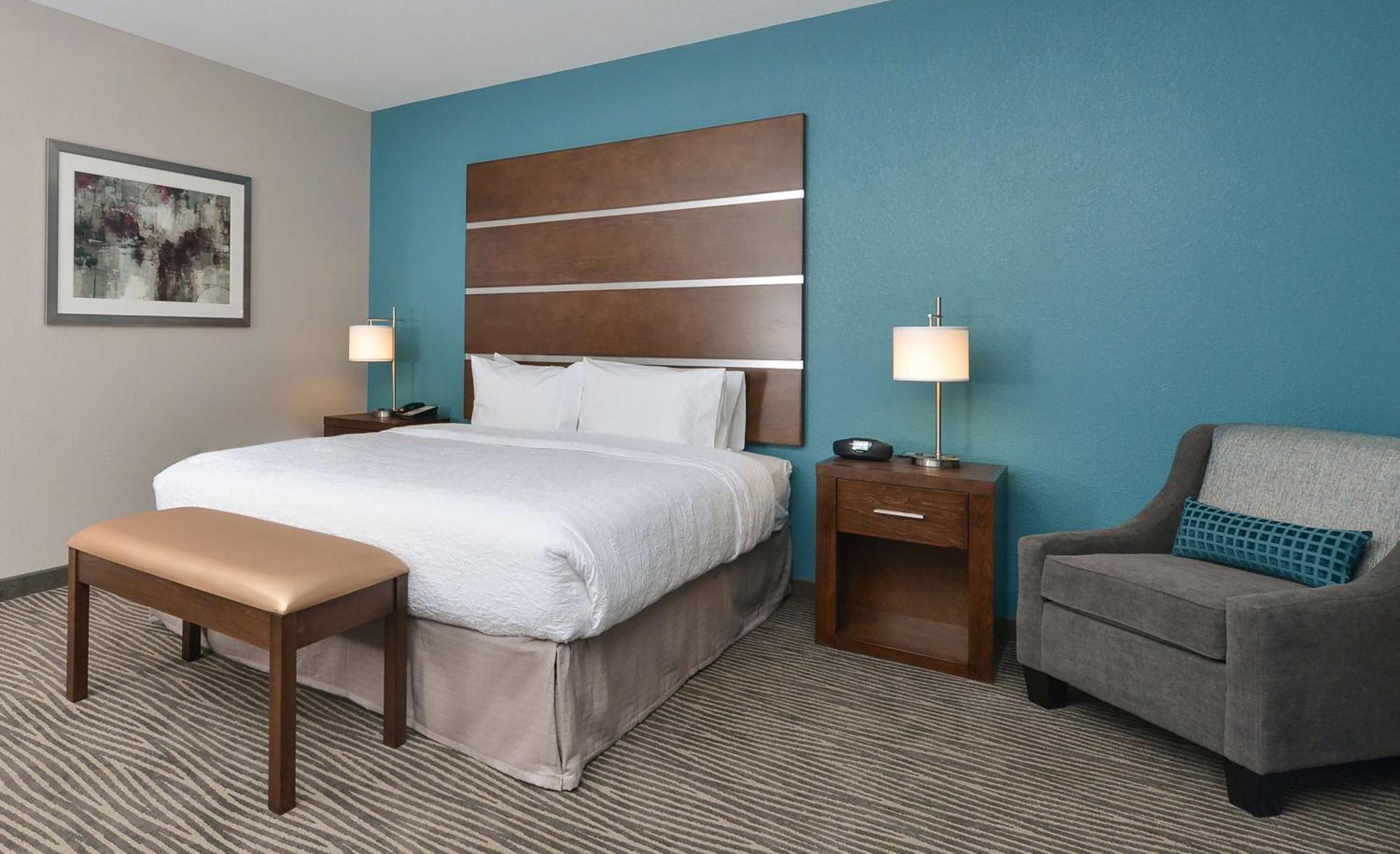 Hampton Inn & Suites Des Moines Downtown Exterior foto